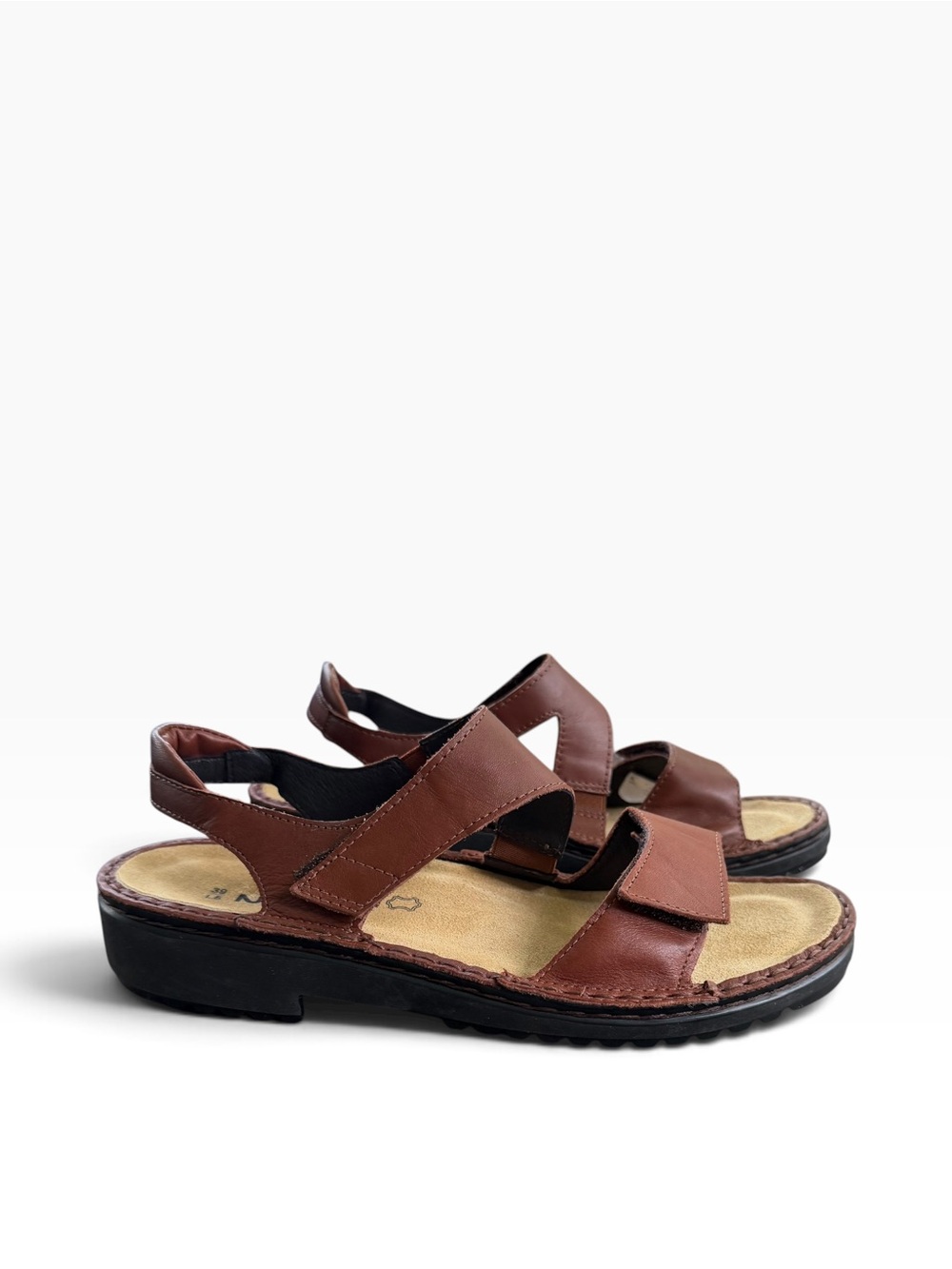 Naot Enid Banded Sandal Soft Chestnut Straps Arch Support Worn Once Size 8 - Picture 5 of 9